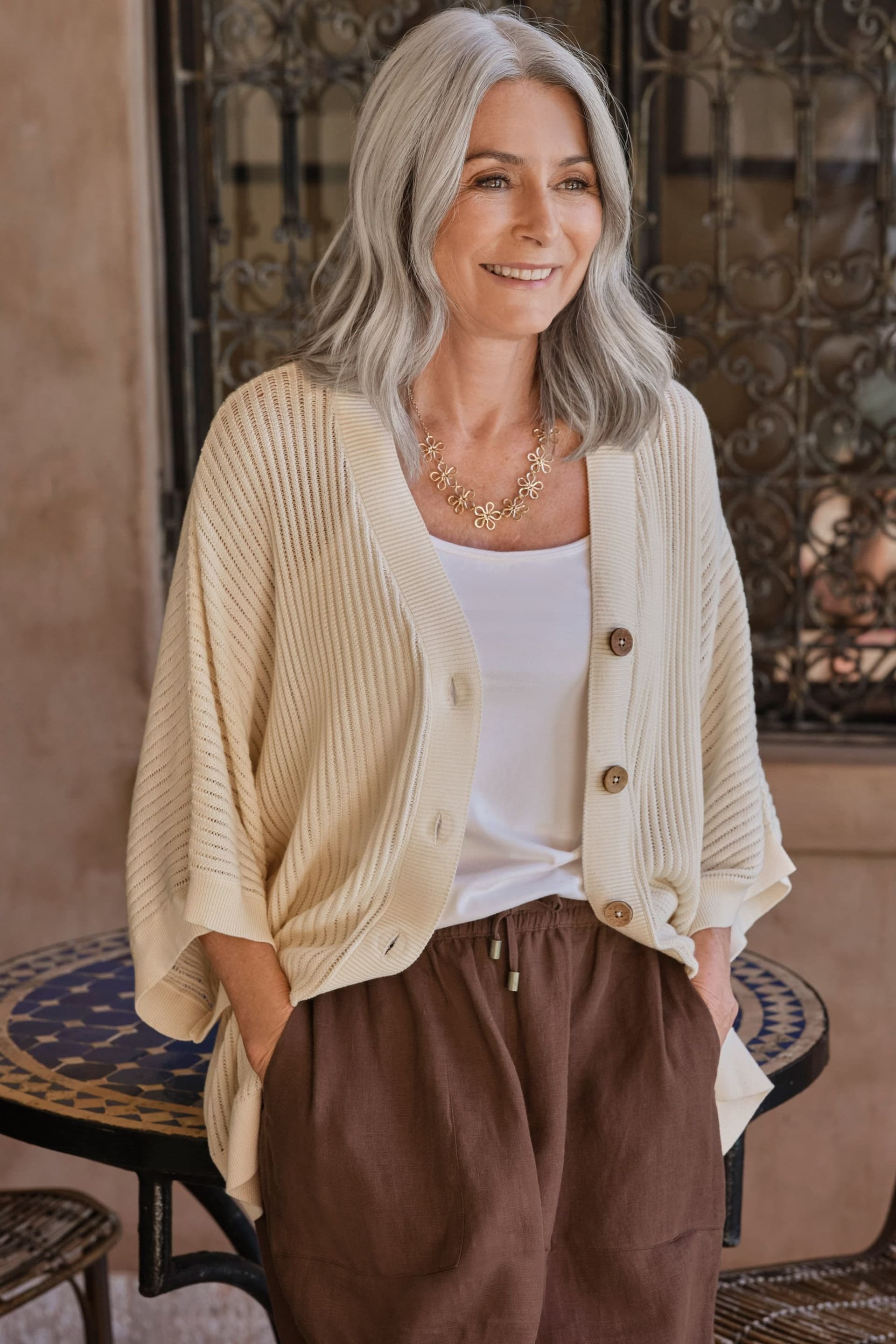 WoolOvers WoolOvers Women's Boxy Button Cardigan in Cream