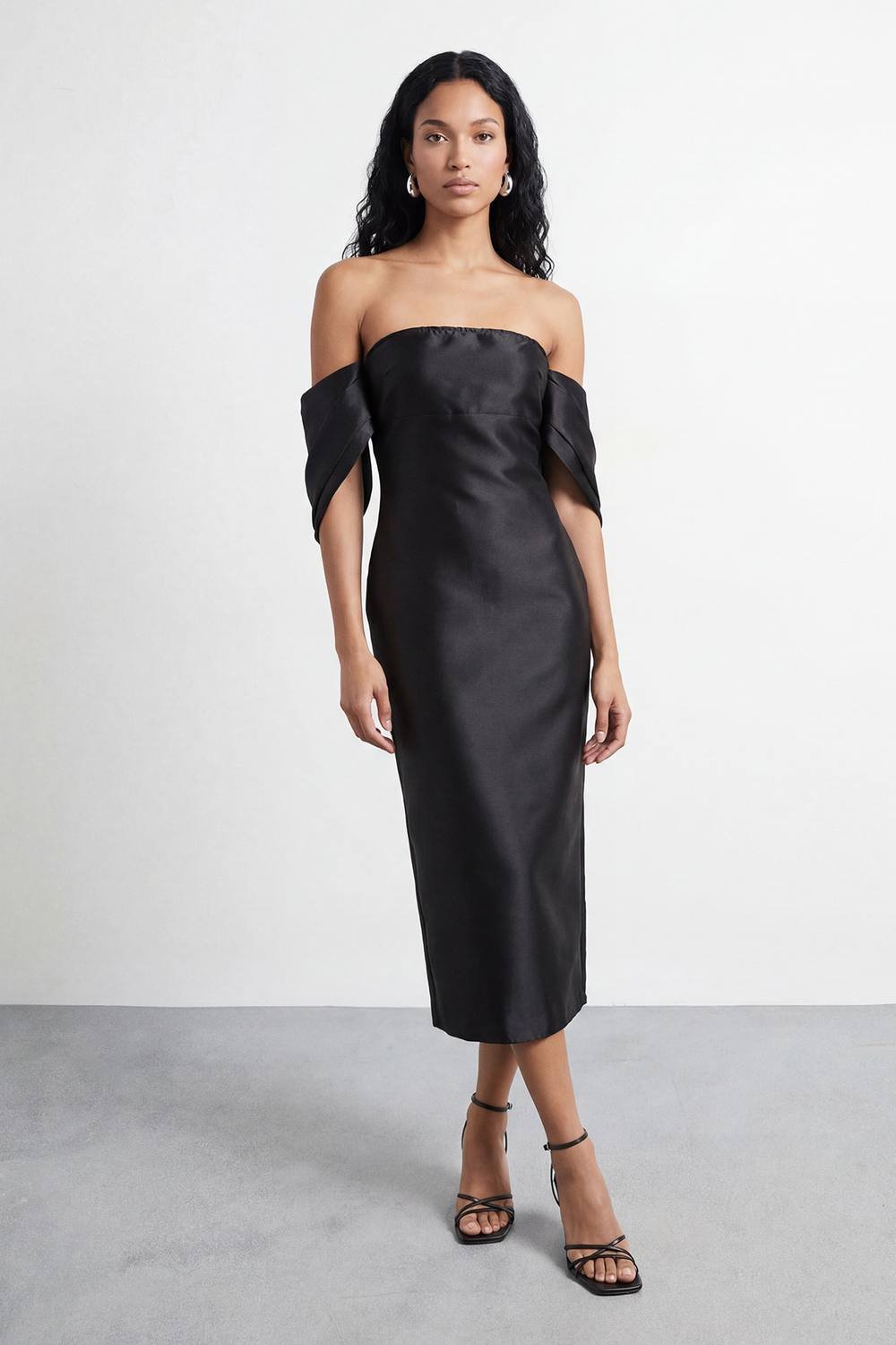 Warehouse Warehouse Women's Petite Structured Puff Sleeve Bardot Midi Dress in Black - 2