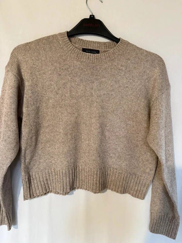 New Look Ladies New Look cropped jumper size S