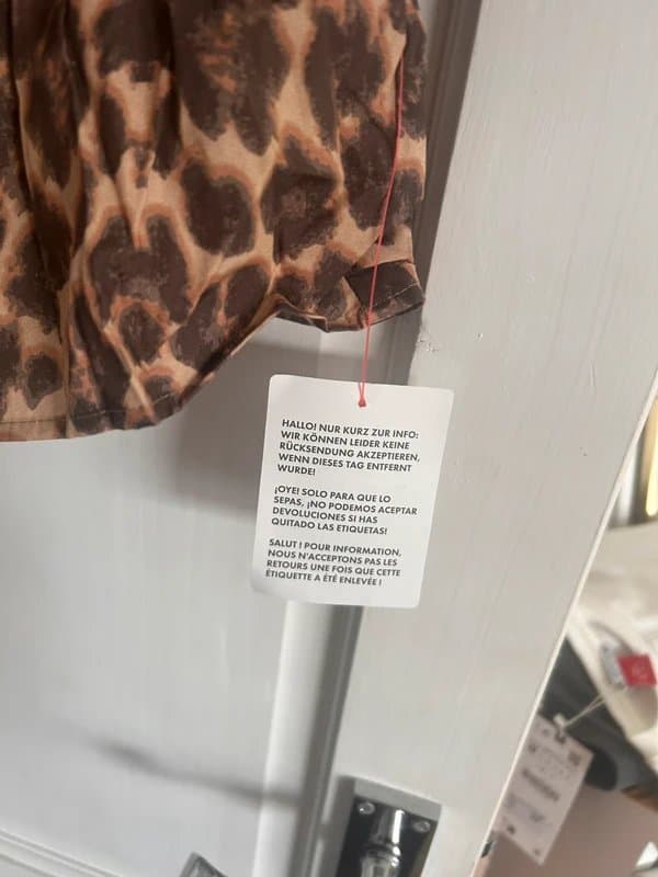 ASOS Women’s Asos Leopard Print Poplin Front Tie Shirt Top. Size Medium.