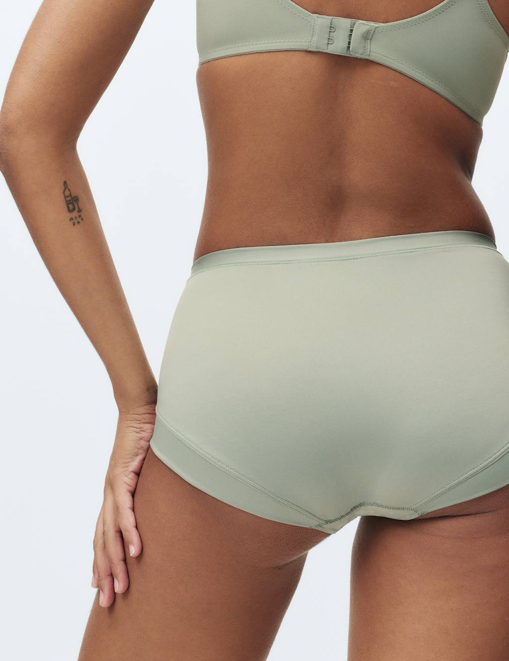 Marks & Spencer M&S 3pk Amelia Lace High Rise Shorts Soft Green - 3