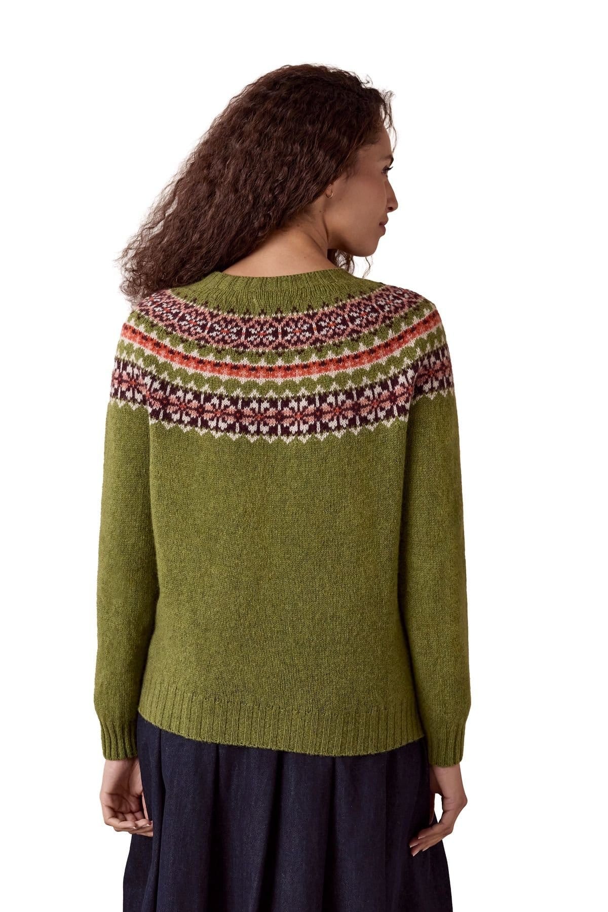 Celtic & Co Celtic & Co Women's Highlands Crew Neck Sweater in Olive - 4