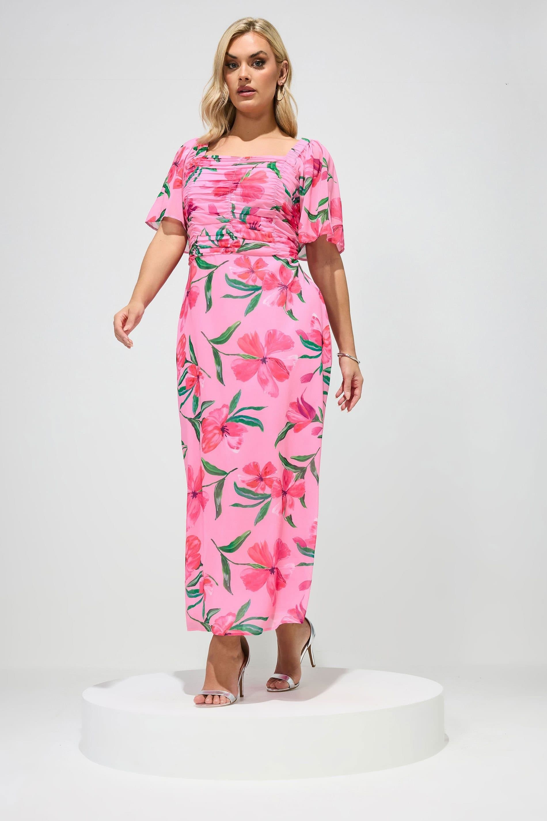 Yours Yours Women's Floral Gathered Maxi Dress in Pink