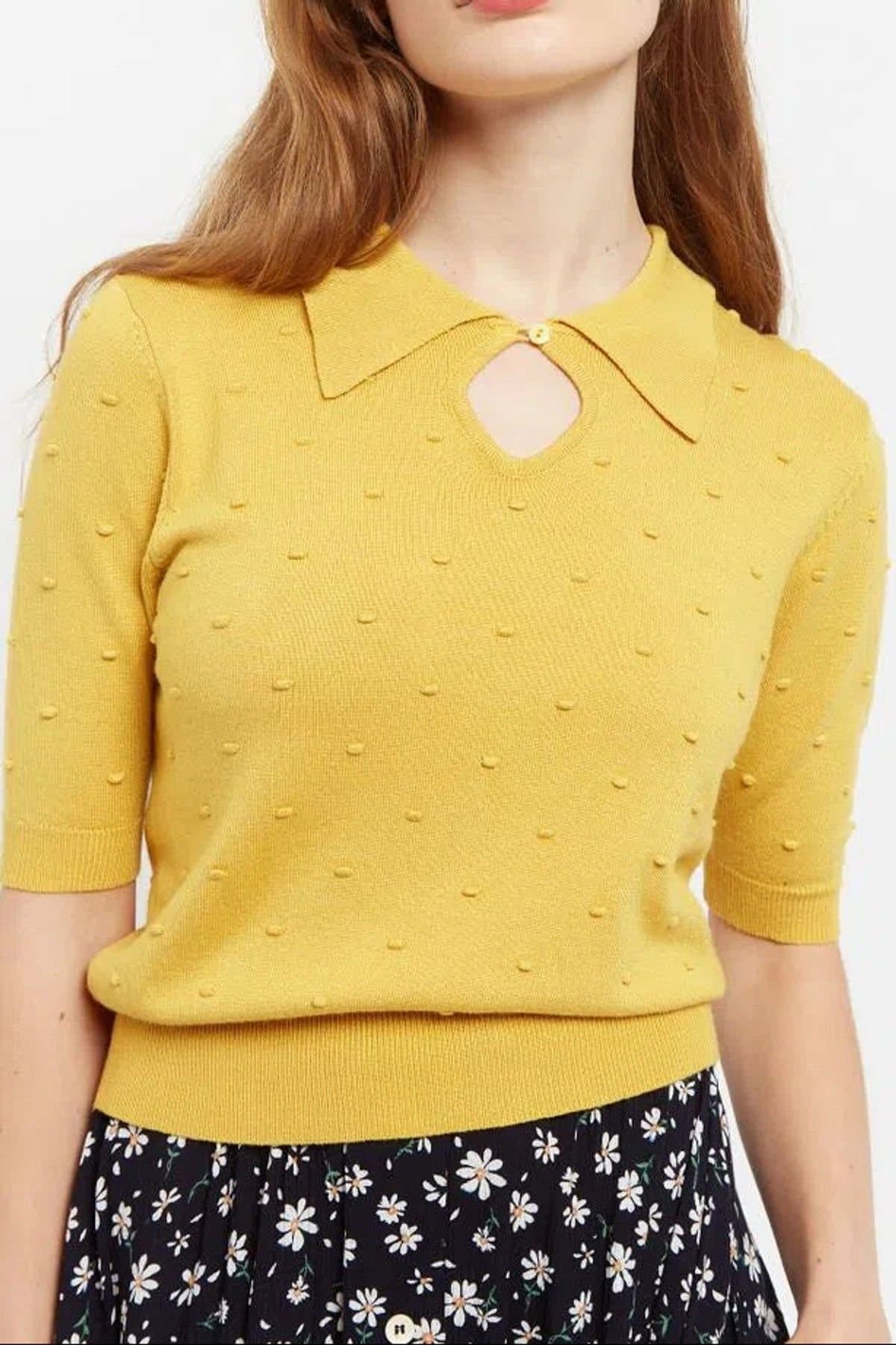 Louche Louche Women's Josephina Raindrops Textured Short Sleeve Collared Sweater Mustard in Yellow