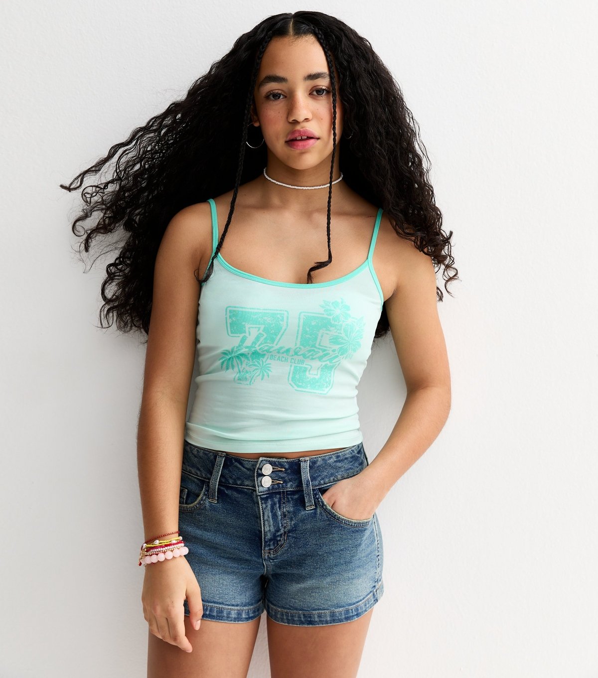 New Look Girls' Turquoise Distressed 75 Hawaii Print Contrast Trim Vest New Look - 2