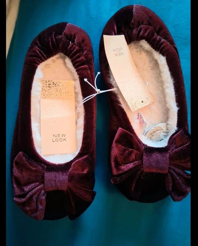 New Look New look velvet slippers 5/6 new with tags