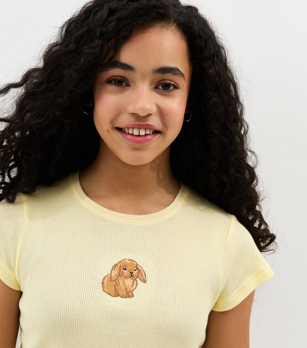 New Look Girls' Yellow Cotton Embroidered Bunny T-Shirt and Shorts Pyjama Set New Look - 2