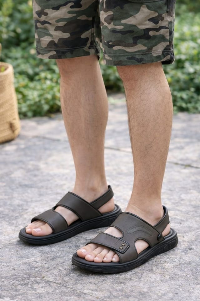 LARANGE LARANGE Men's Men's Casual Summer Sandals - Open Toe Lightweight Comfort Shoes Grey in Dark Grey - 3