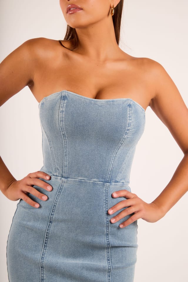 Jaded Rose Jaded Rose Women's Steffie Light Denim Strapless Corset Midi Pencil Dress in Mid Blue - 3