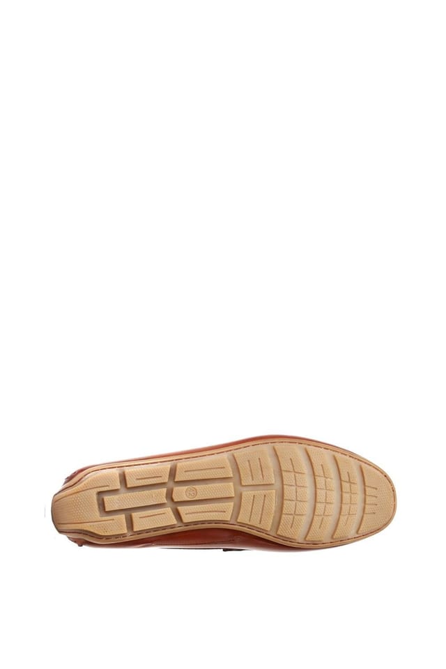 Base London Base London Men's Collins Driver in Tan - 3
