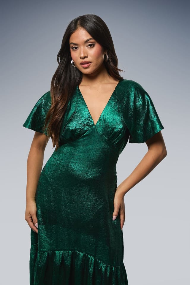 Dorothy Perkins Dorothy Perkins Women's Petite DP Luxe Cape Sleeve Metallic Satin Midaxi Dress in Green - 2
