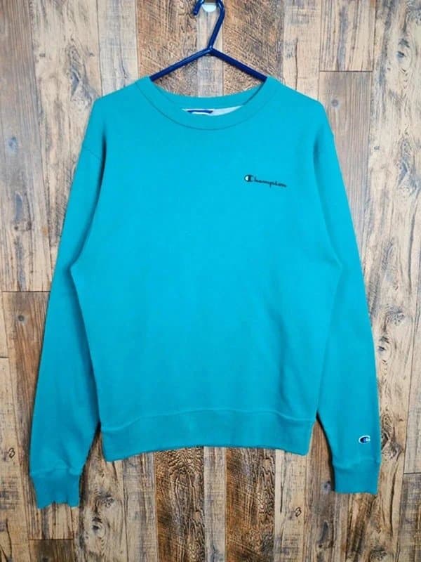 Champion Champion Crewneck Sweatshirt – Teal Blue – Small – Embroidered Logo – Casual Fit