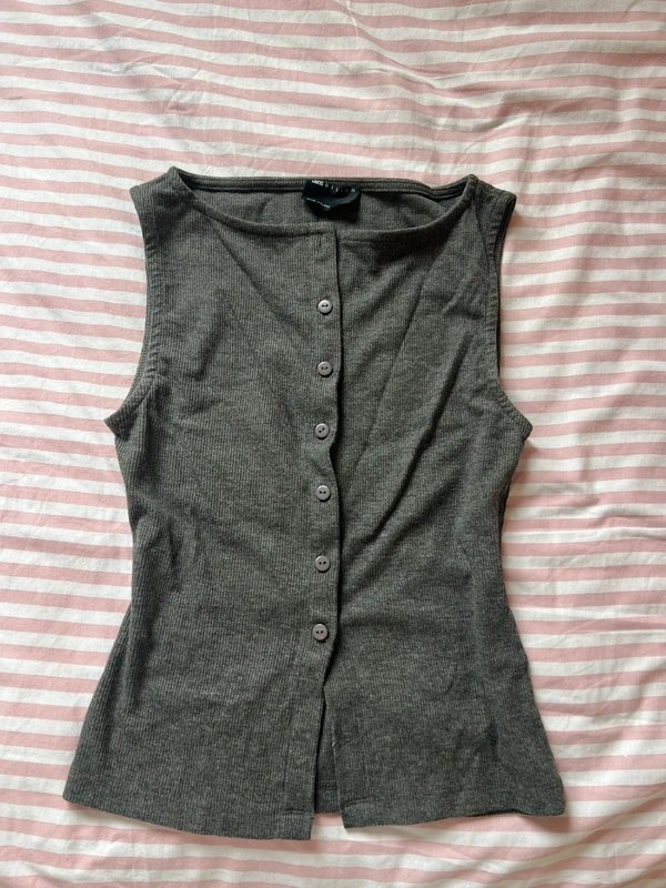 ASOS Design button up sleeveless grey top - 1