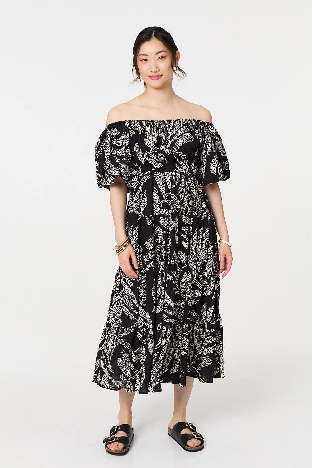 Izabel London Izabel London Women's Leaf Print Puff 1/2 Sleeve Midi Dress in Black