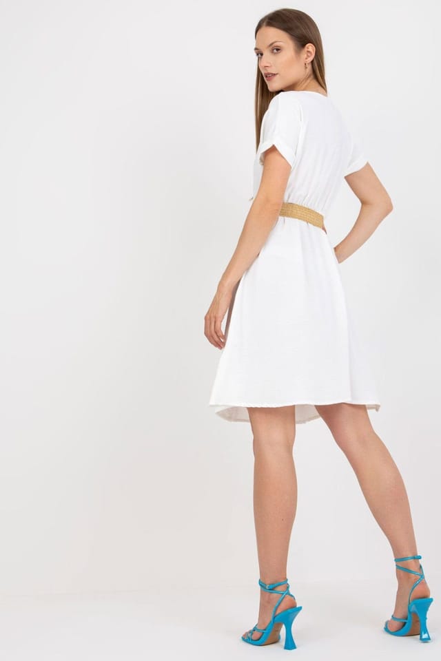 Love Lace Love Lace Women's Envelope Front Short Sleeve Daydress with Belt in White - 3
