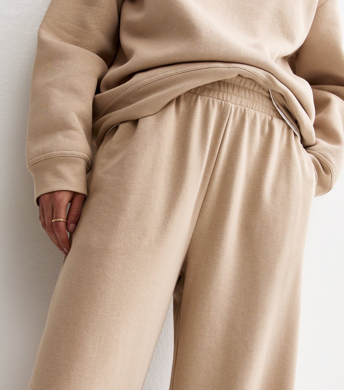 New Look Women's Camel Wide Leg Joggers New Look - 2