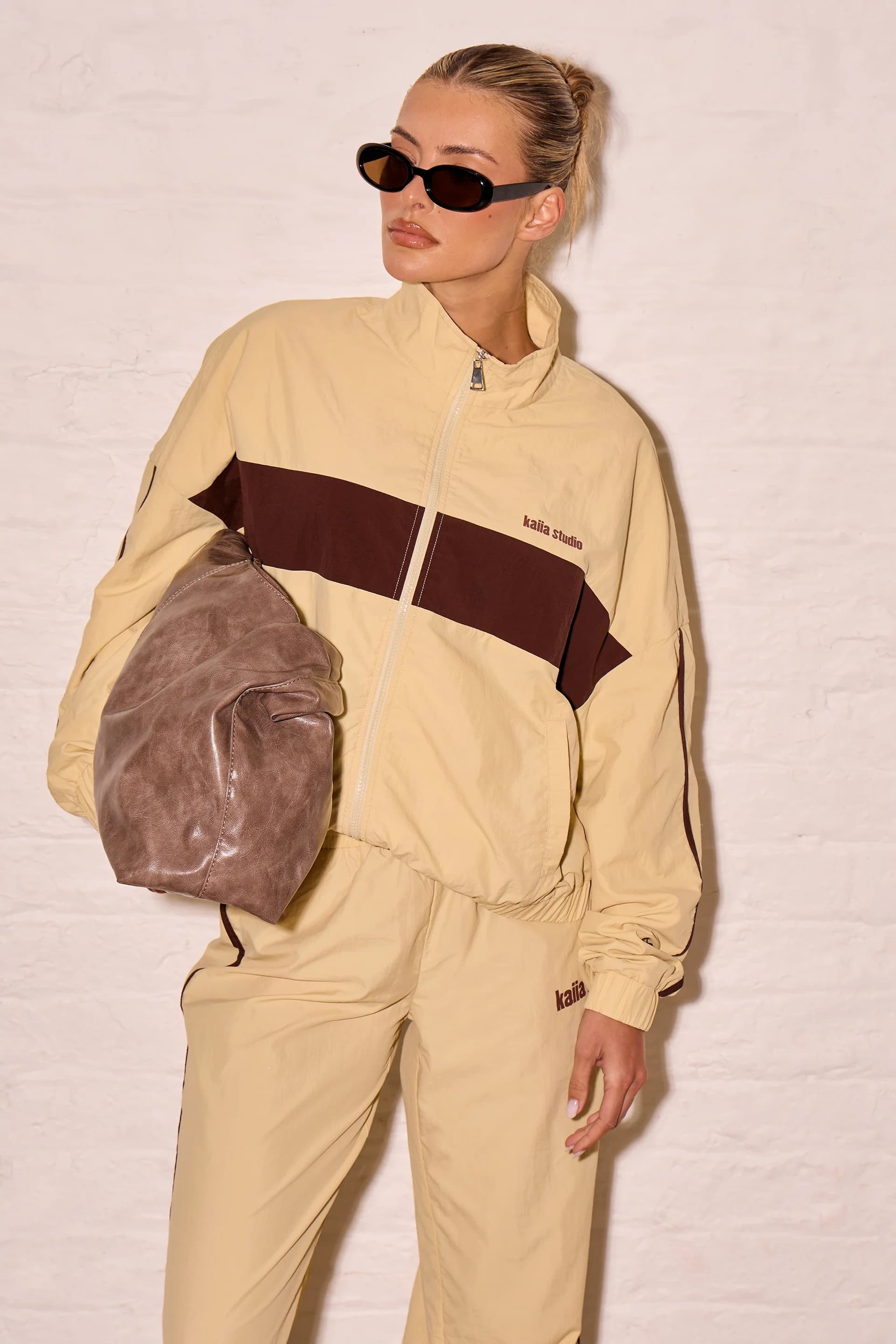 Kaiia Kaiia Lightweight Zip Up Jacket in Biscuit