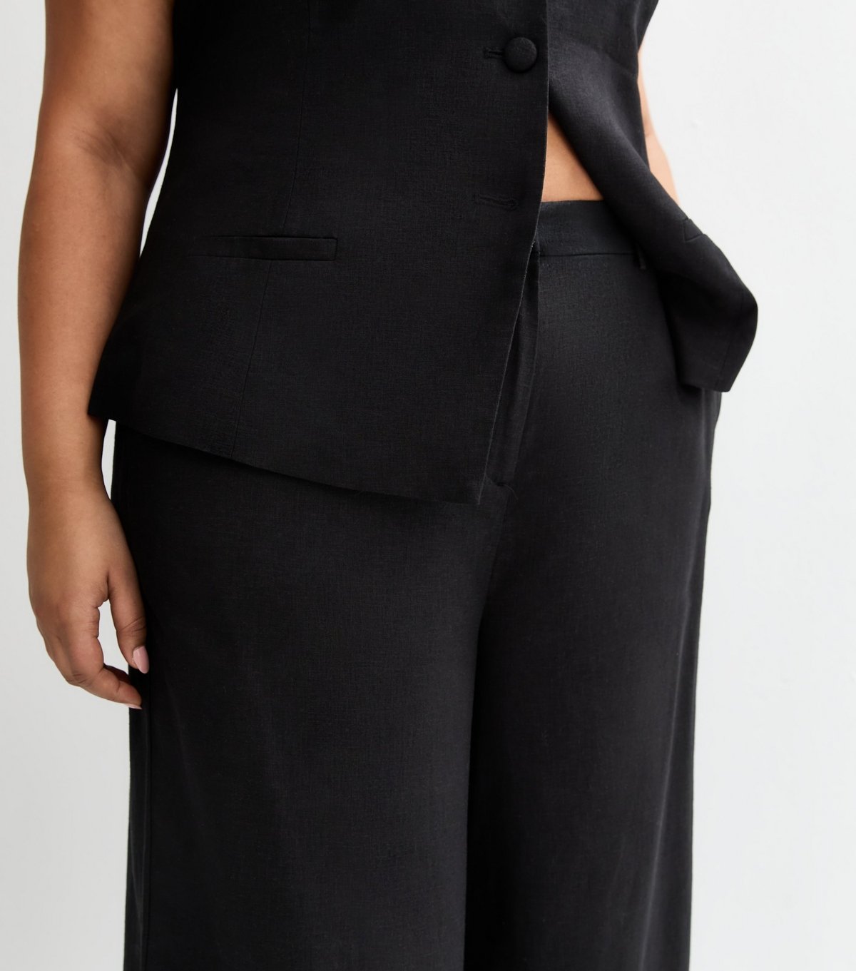 New Look Women's Plus Size Black Linen Blend Wide Leg Trousers Curves New Look - 3