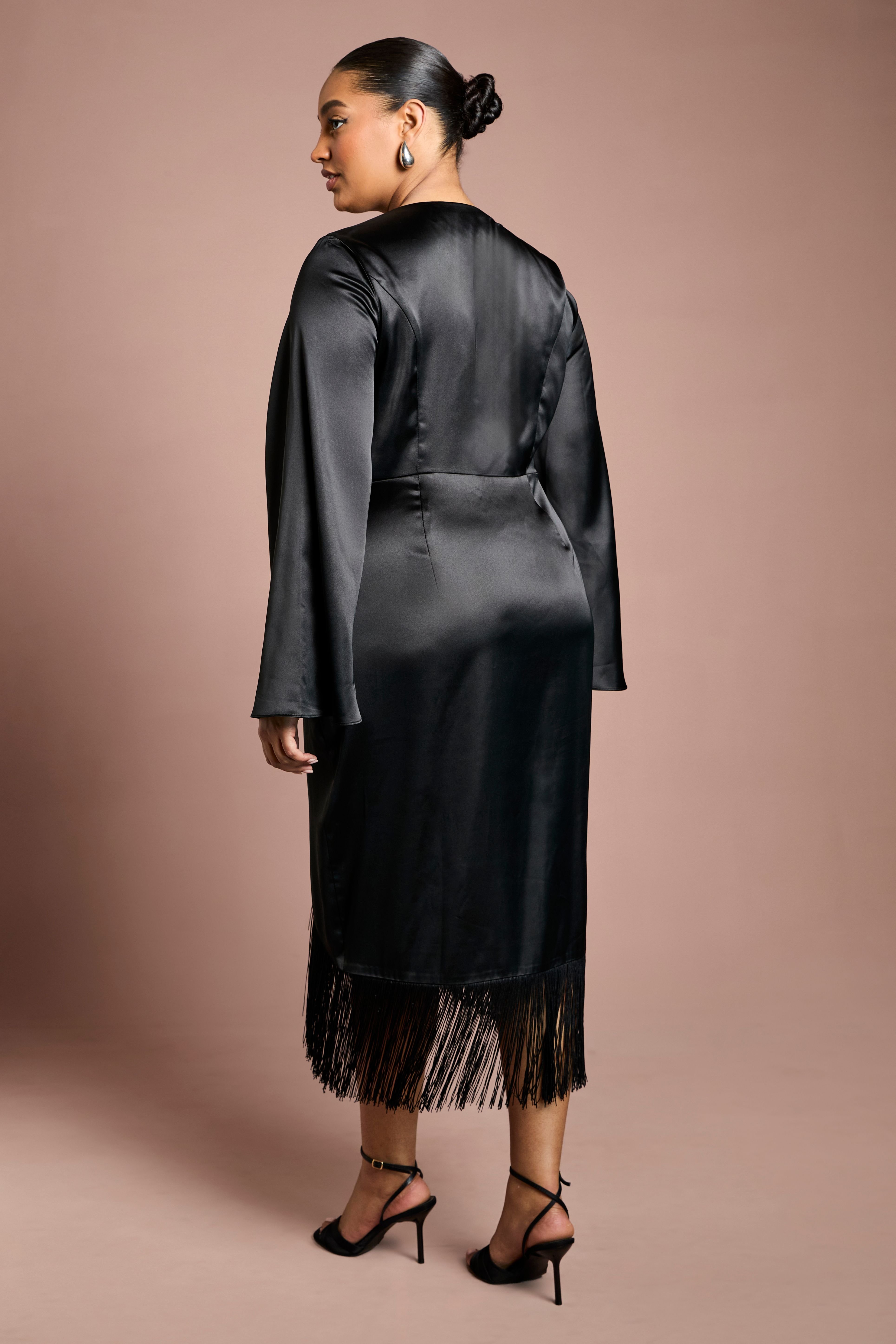 Coast Coast Women's Plus Satin Wrap Dress With Fringe Detail in Black - 3