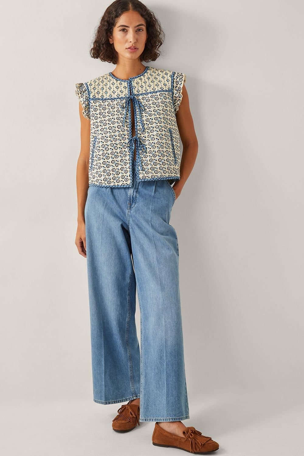 Monsoon Monsoon Women's Judy Geometric Quilted Waistcoat Ivory