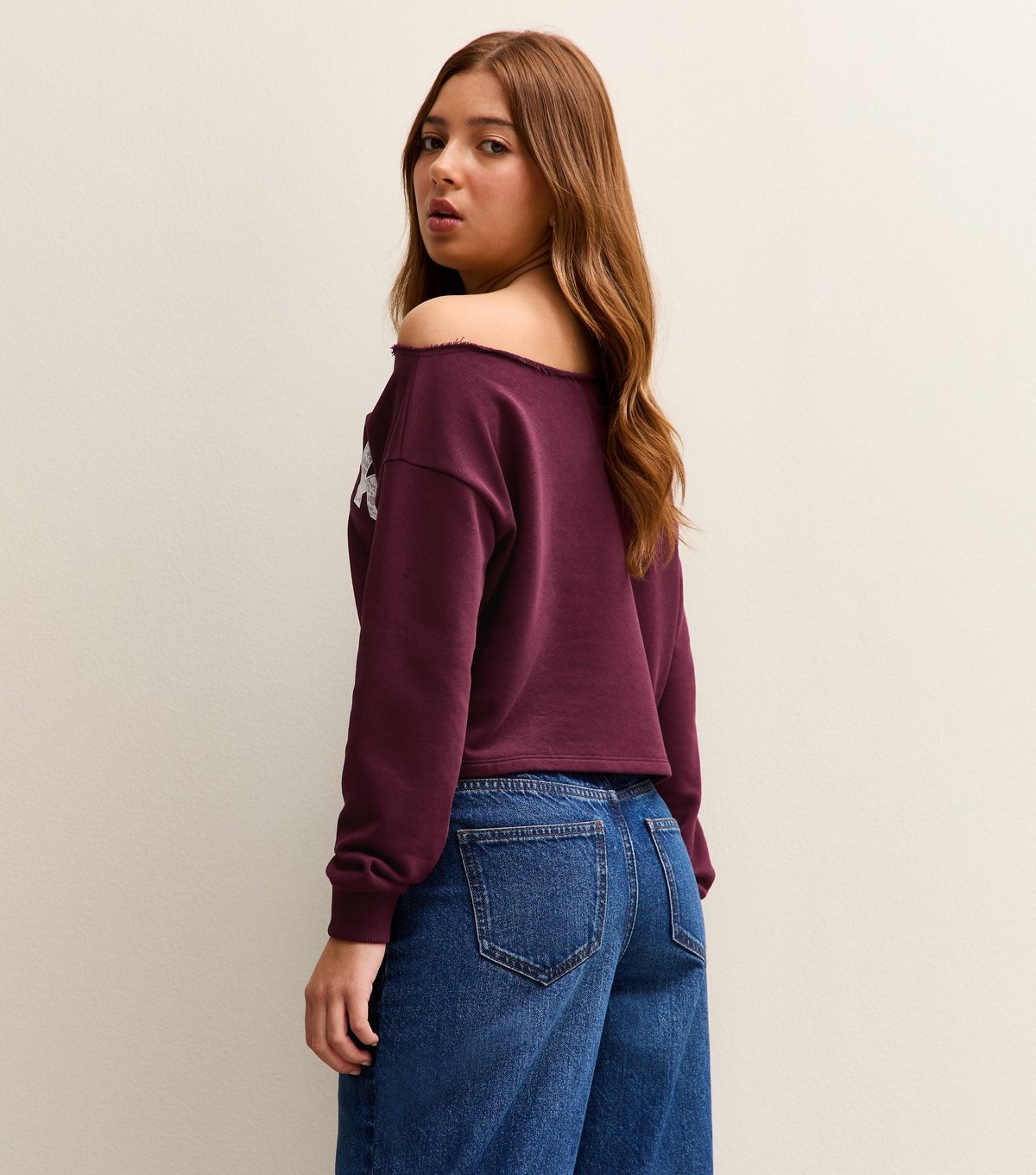 New Look Girls' Burgundy Lace Logo Off Shoulder Sweatshirt New Look - 4