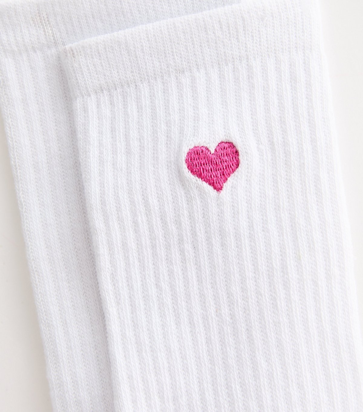 New Look White Heart Embroidered Tube Socks New Look - 2