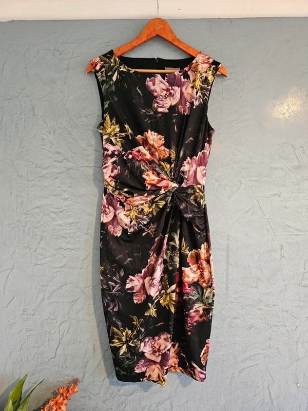 Phase Eight Phase eight black floral knot ruched knee-length bodycon dress - 1