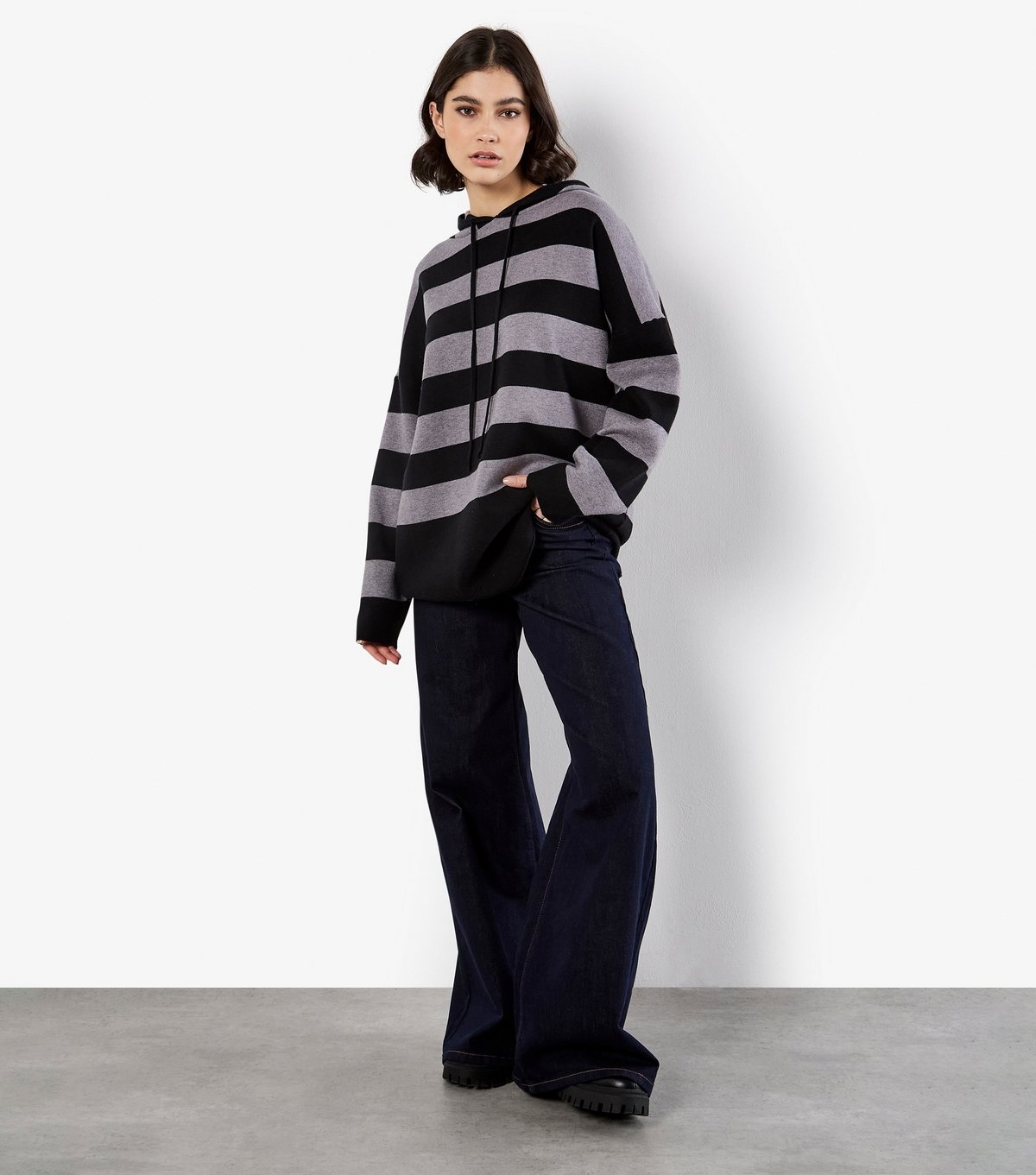 Apricot Women's Light Grey Big Stripe Oversized Hoodie Apricot New Look - 2