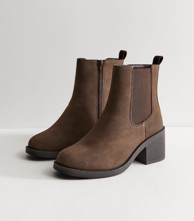 New Look Women's Wide Fit Dark Brown Faux Leather Heeled Chelsea Boots Vegan New Look - 3