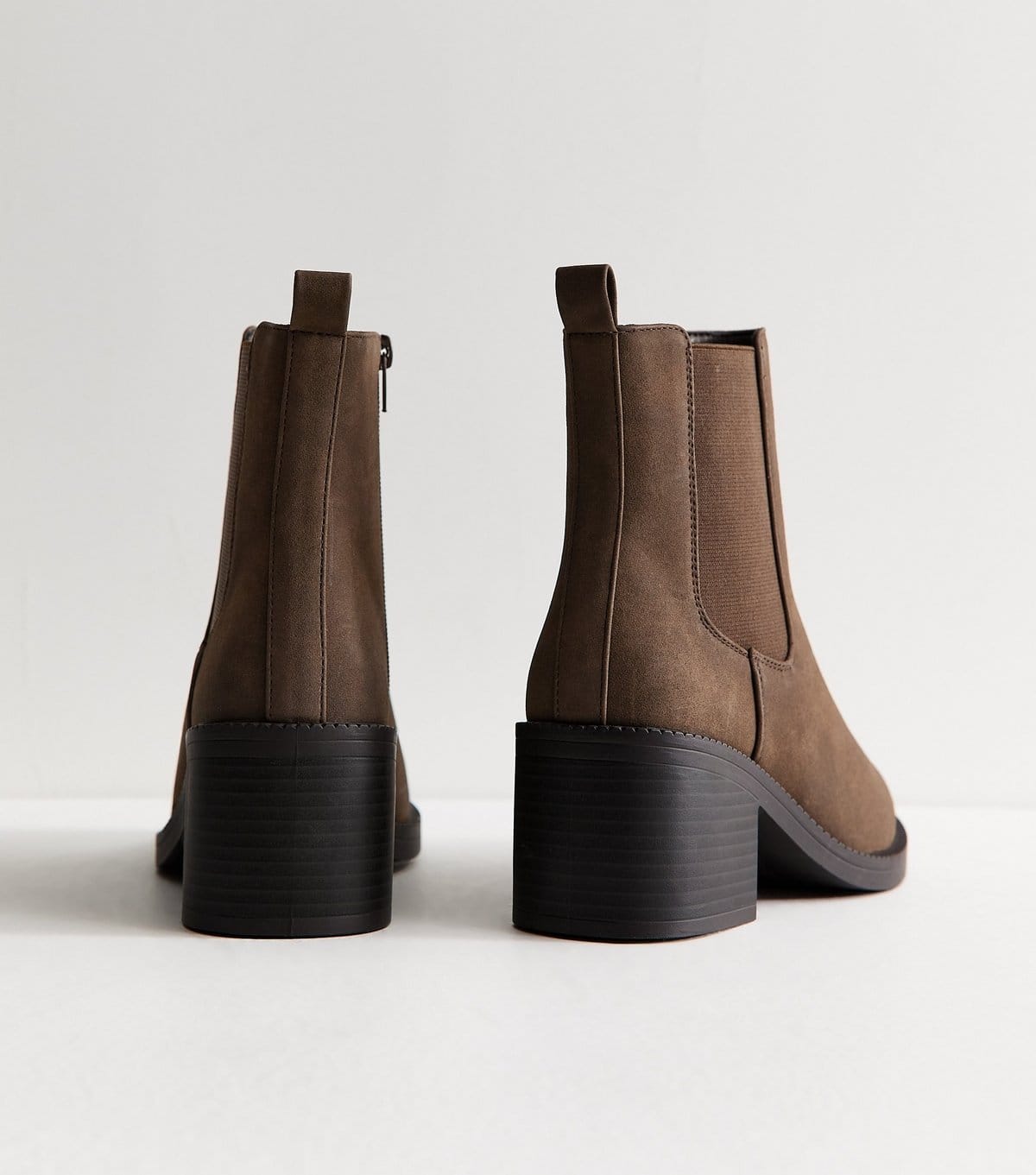 New Look Women's Wide Fit Dark Brown Faux Leather Heeled Chelsea Boots Vegan New Look - 4