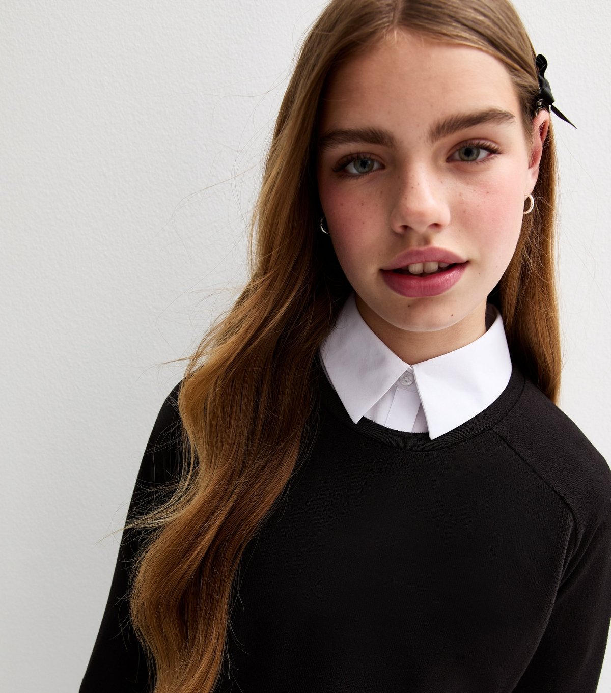 New Look Girls' Black Crew Neck School Jumper New Look - 2