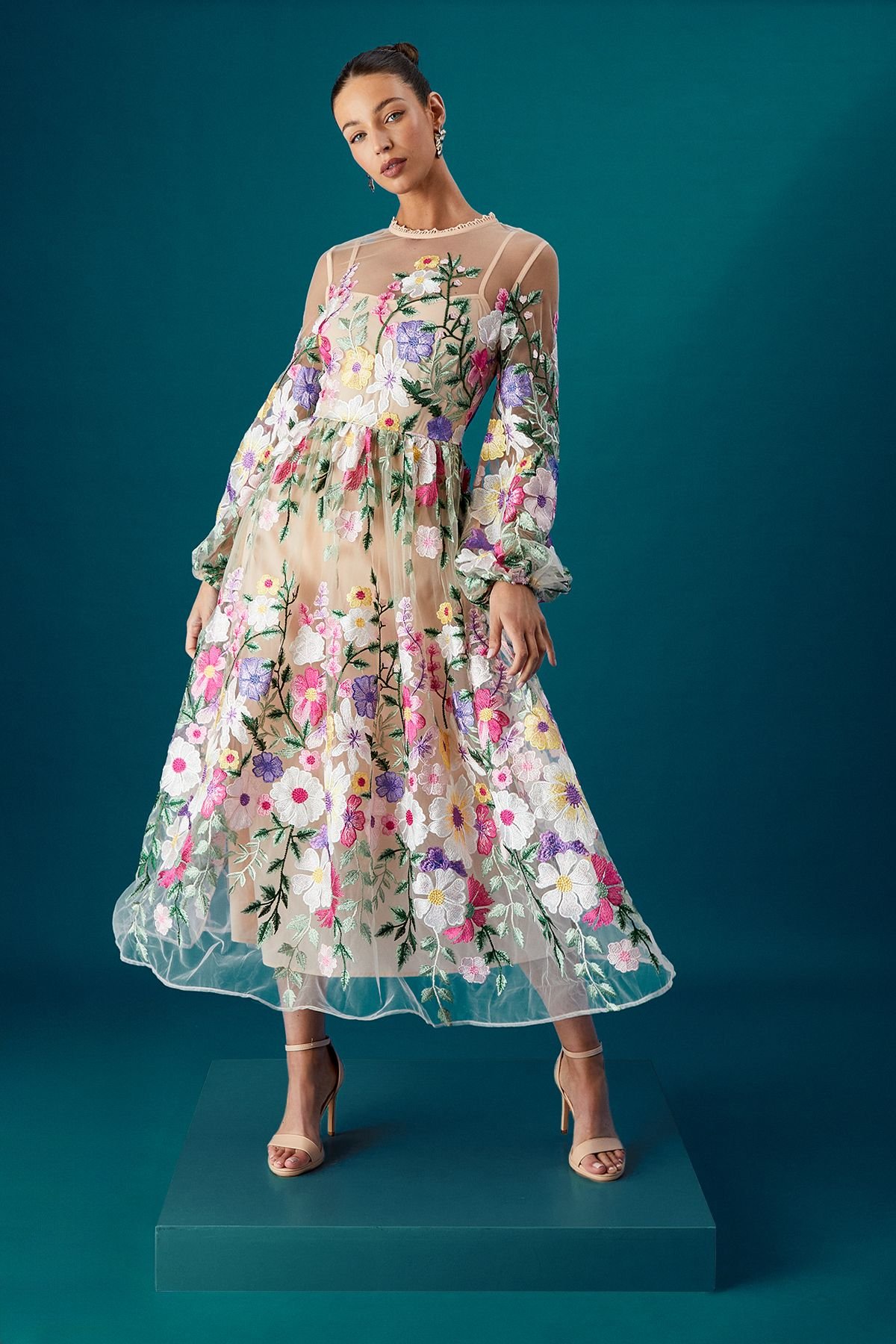 Coast Coast Women's Muse Long Sleeve Embroidered Maxi Dress - 2