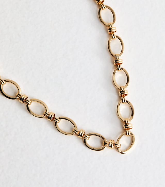 New Look Gold Tone Oval Chain Link Necklace New Look - 3