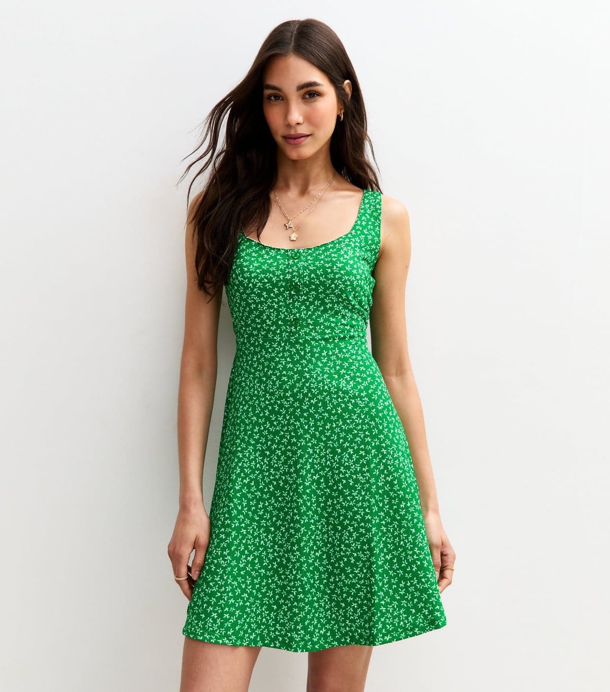 New Look Women's Green Crinkle Texture Floral Print Button Front Mini Dress New Look