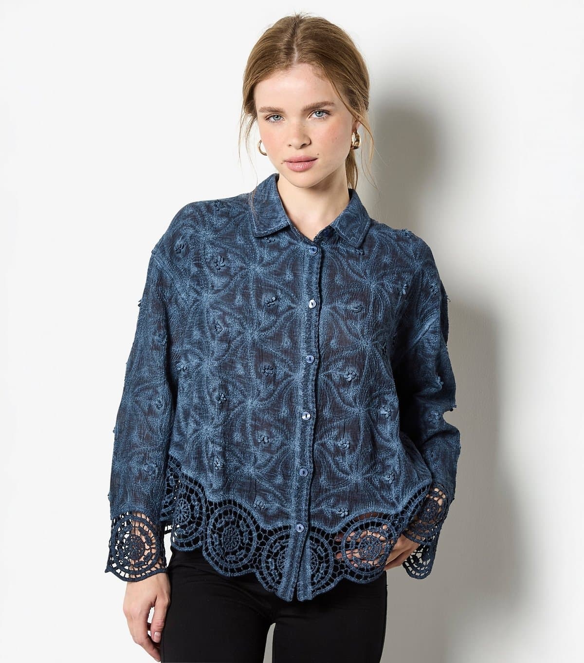 Apricot Women's Navy Floral Crochet Hem Blouse Apricot New Look