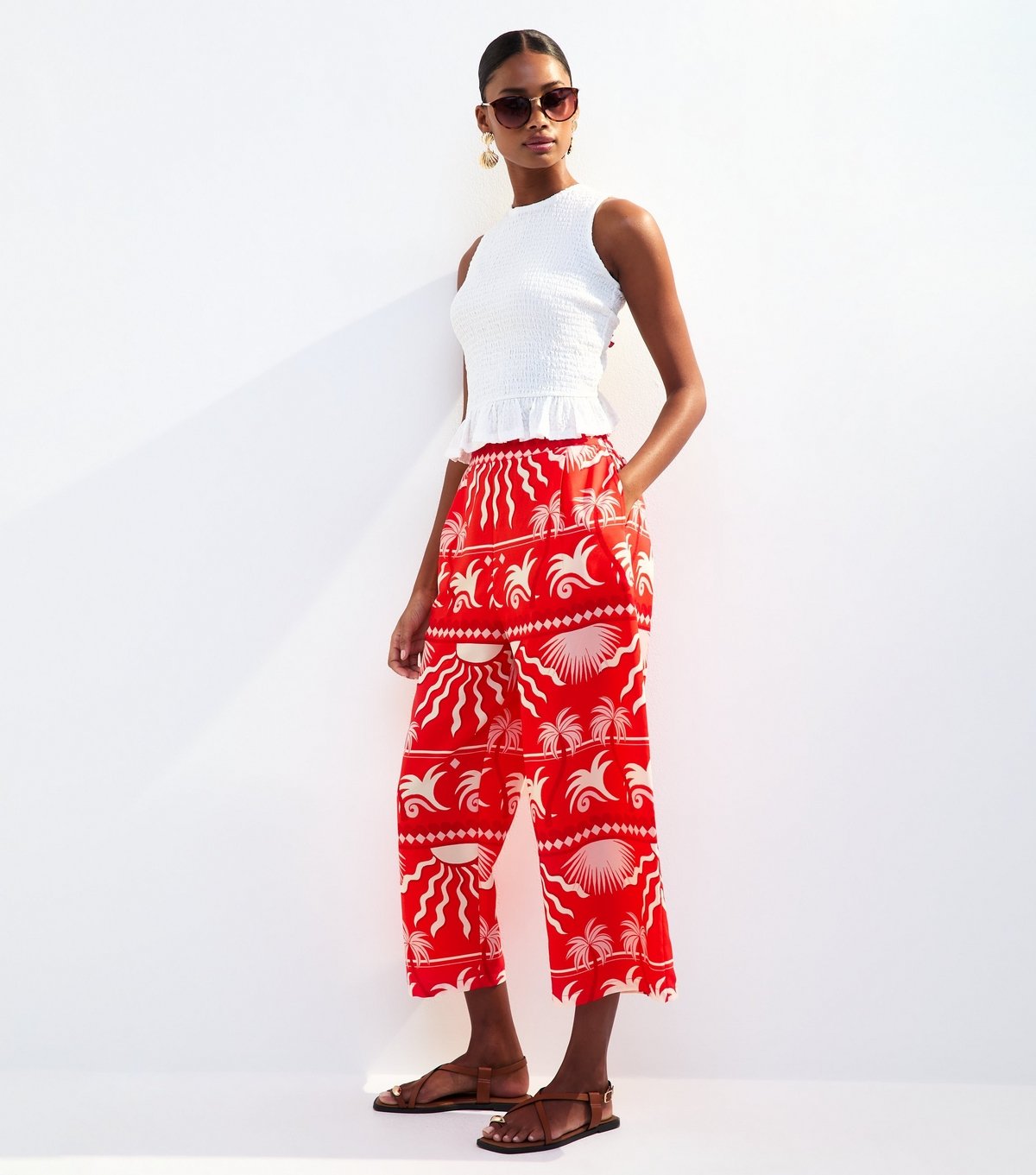 New Look Women's Red Lightweight Sun Palm Tree Print Crop Trousers New Look - 3