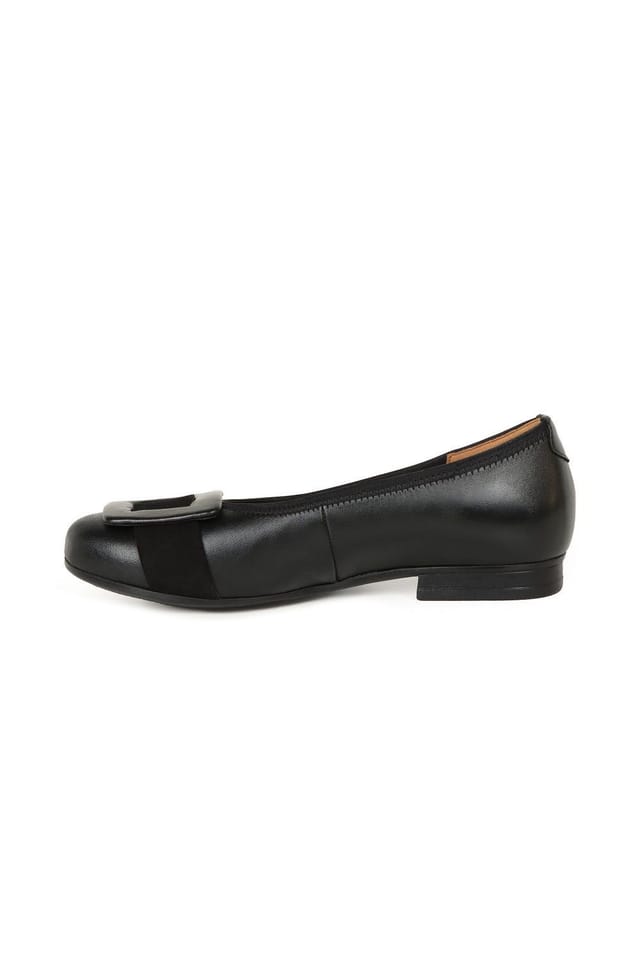 Gabor Gabor Women's 'Paige' Ballet Pumps in Black - 2