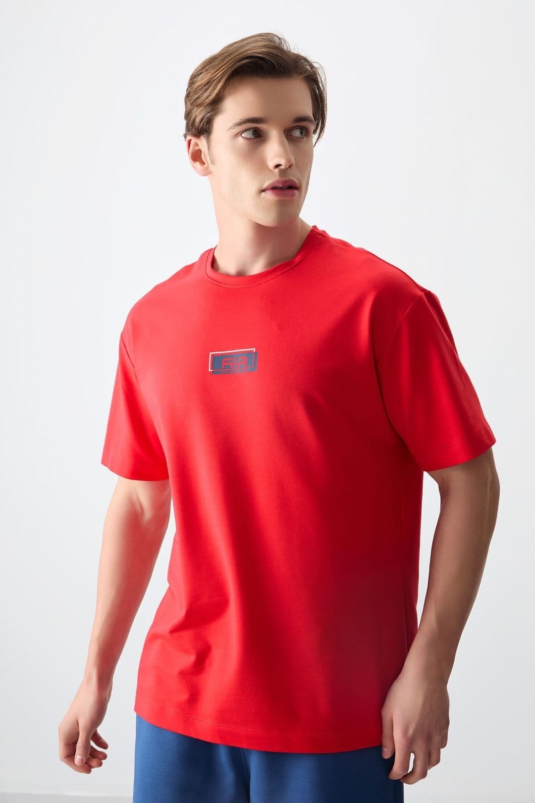 Tommy Life Tommy Life Men's Oversized Logo Patch T-Shirt in Red - 4