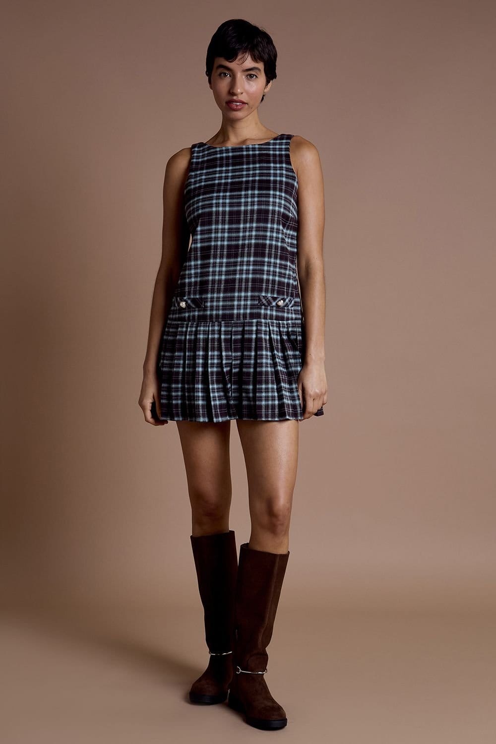 Neon Rose Neon Rose Women's Brown Tartan Check Pleated Mini Pinafore Dress - 4