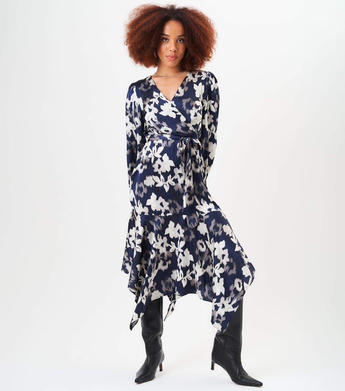 Gini London Women's Navy Floral Print Asymmetric Hem Midi Dress Gini London New Look