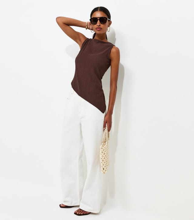 New Look Women's Dark Brown Crinkle Texture Asymmetric Hem Tank Top New Look - 3