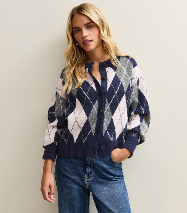 New Look Women's Petite Blue Argyle Knit Crew Neck Cardigan New Look - 2