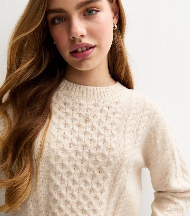 New Look Girls' Cream Cable Knit Jumper New Look - 2