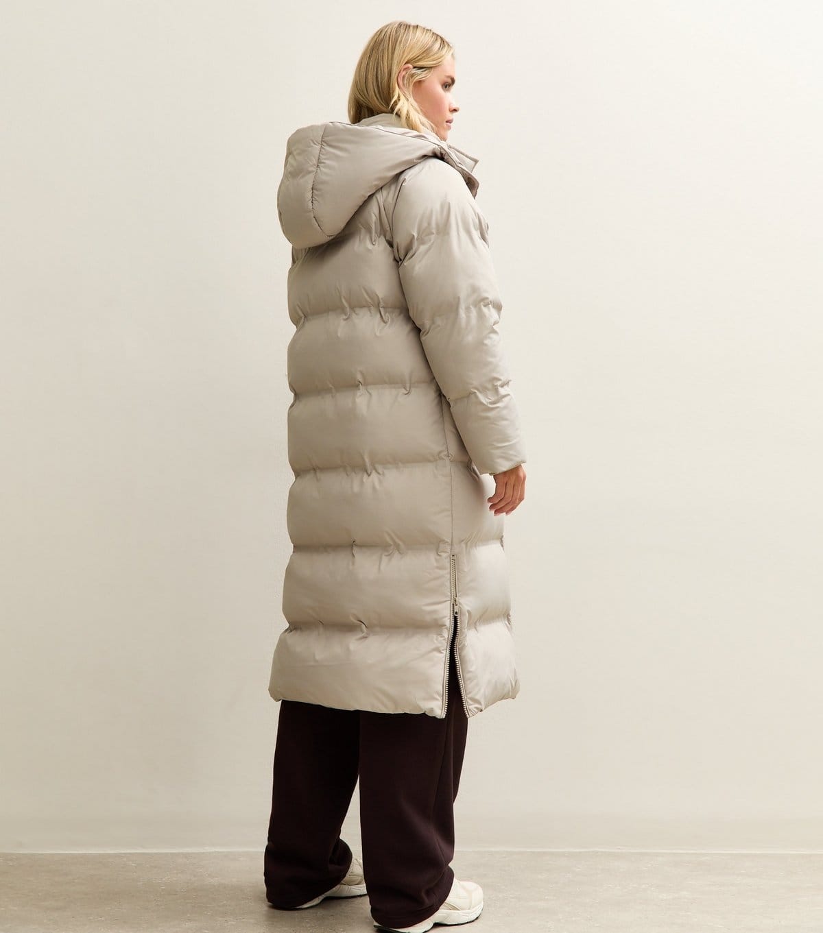 New Look Women's Petite Mink Longline Hooded Puffer Coat New Look - 4