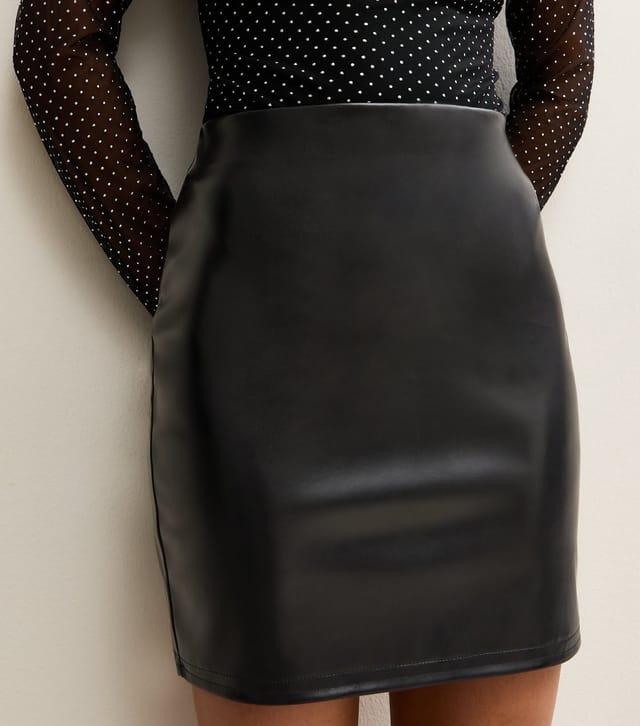 New Look Women's Petite Black Faux Leather Tube Skirt New Look - 3