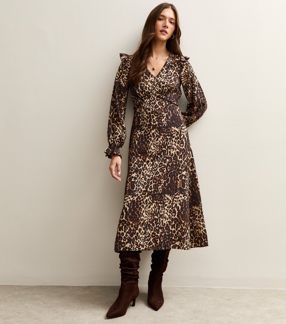 New Look Women's Brown Animal Print Frill Shoulder Midi Dress New Look - 3