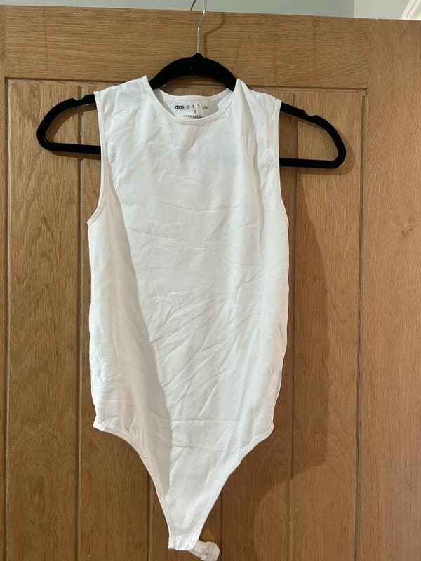 ASOS Basic white bodysuit- SMALL