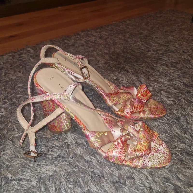 New Look Floral satin heels