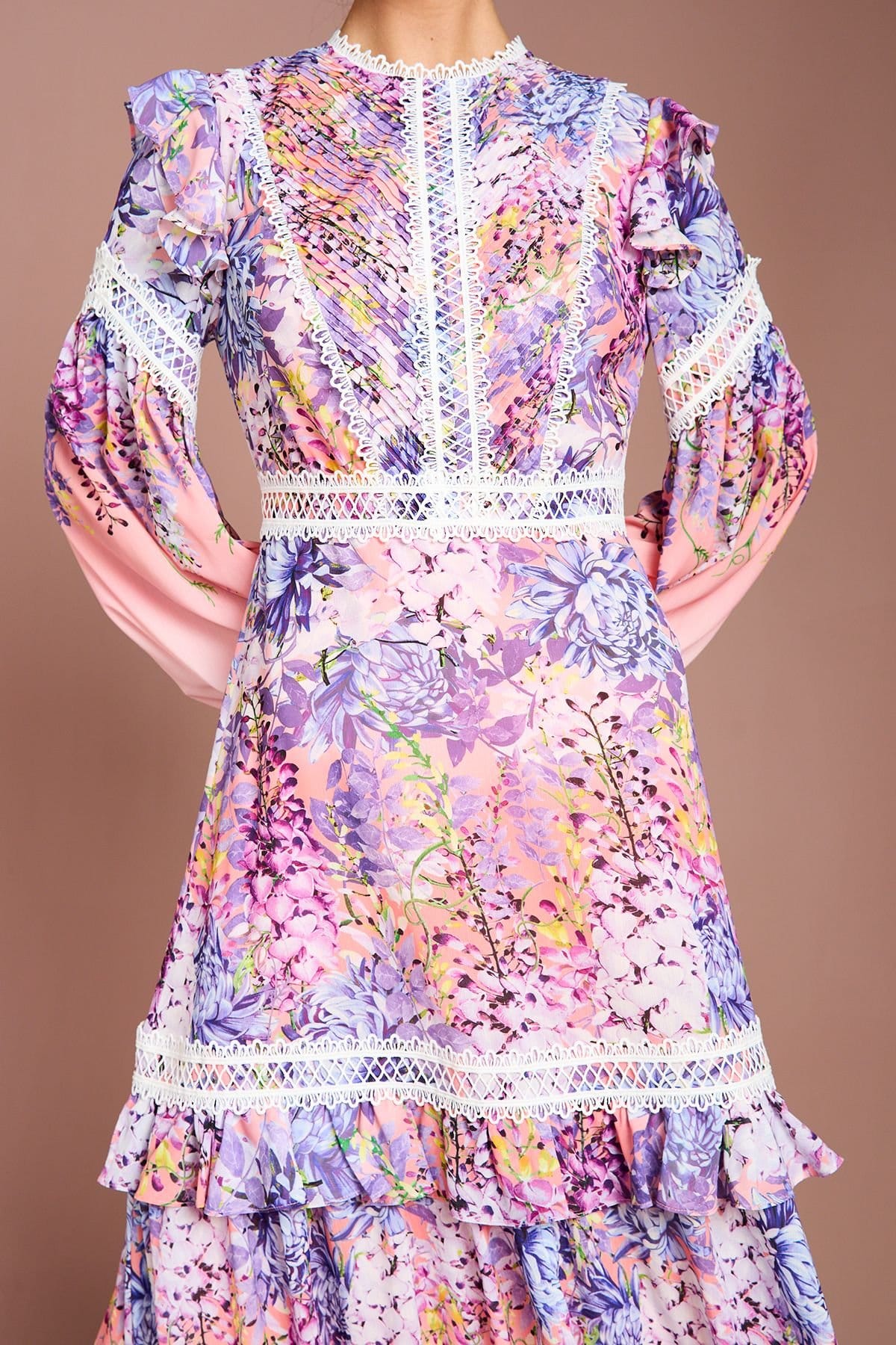 Coast Coast Women's Placement Print Lace Frill Detail Maxi Dress in Pink - 4