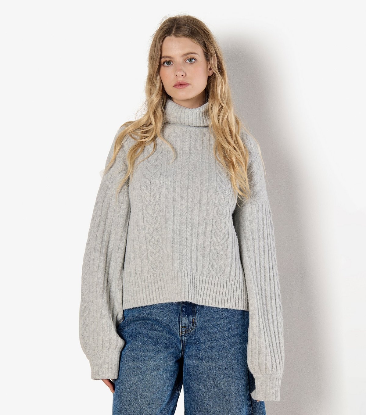 Apricot Women's Light Grey Cable Knit Roll Neck Jumper Apricot New Look - 4